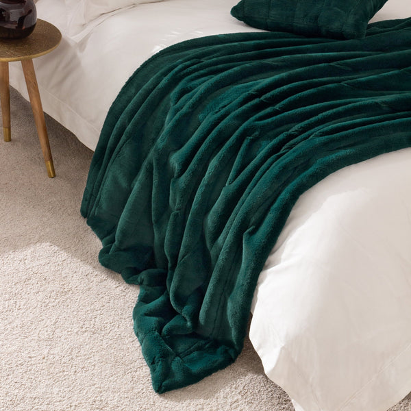 Empress Throw 130x180 Emerald - Canwell Interiors Limited - Riva