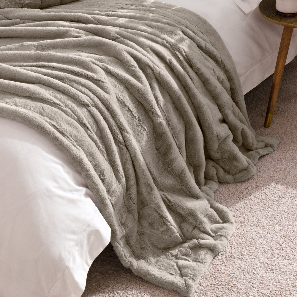 Empress Throw 140x200 Grey - Canwell Interiors Limited - Riva