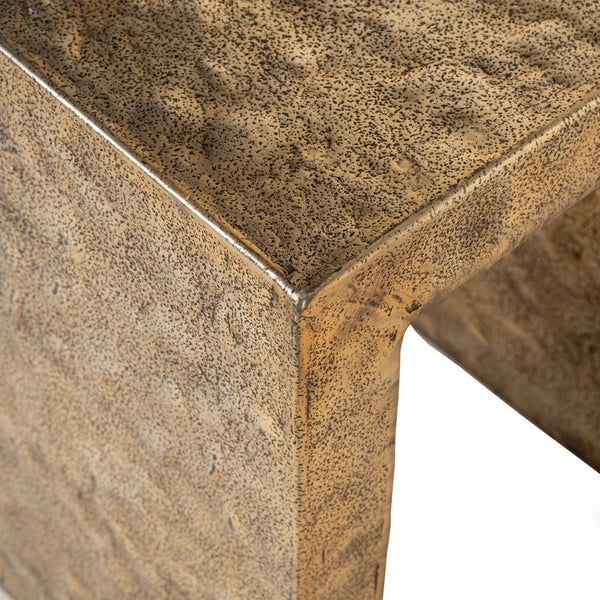 End table Novan gold - Canwell Interiors Limited - Richmond