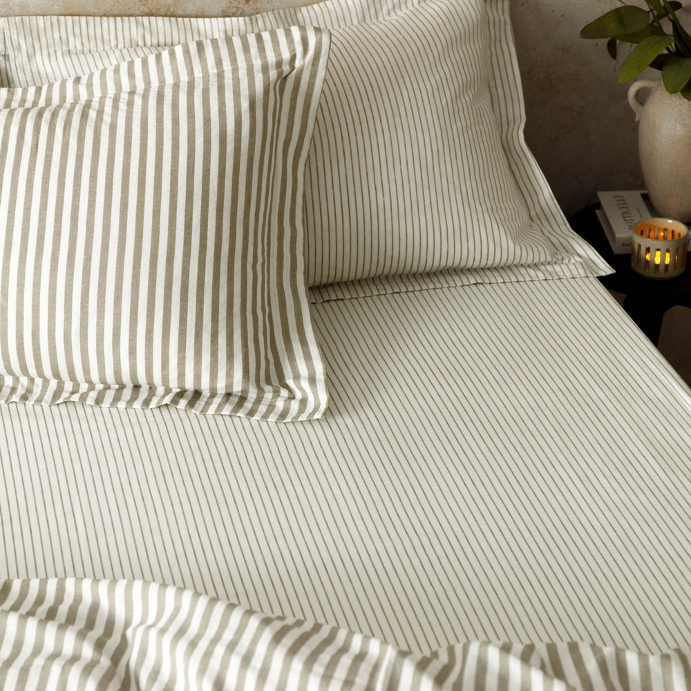 Hebden/barton Double Fitted Sheet Mole - Canwell Interiors Limited - Riva