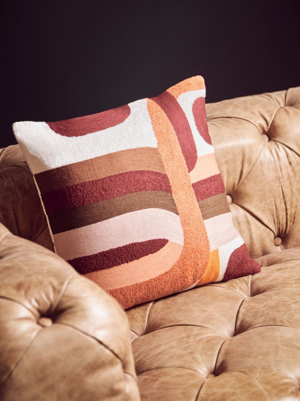 Hoxton Three Seat Brown Leather Modern Chesterfield Sofa - XShowhome Limited - Xshowhome