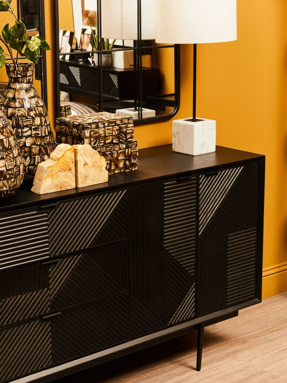 Jakara Black Finish Sideboard with 4 Doors and 3 Drawers - XShowhome Limited - Xshowhome