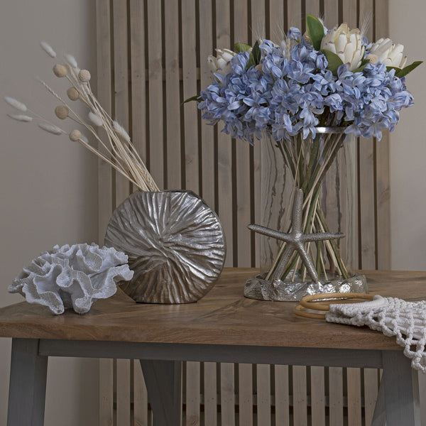 Light Blue Large Headed Agapanthus - Canwell Interiors Limited - Hills