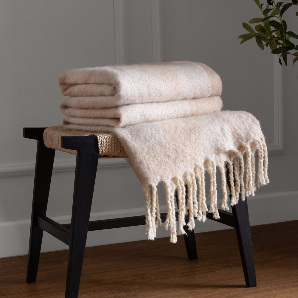 Meta 130x180 Throw Marshmallow - Canwell Interiors Limited - Riva