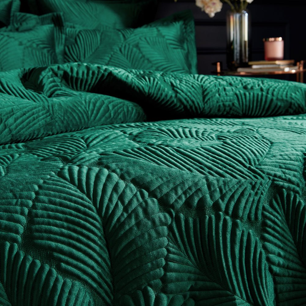 Palmeria Db Quilted Duvet Set Emerald - Canwell Interiors Limited - Riva