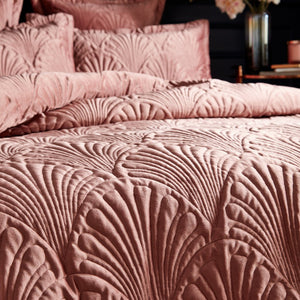 Palmeria Super King Quilted Duvet Set Blush - XShowhome Limited - Riva