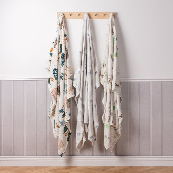 Peter Rabbit Classic 130x150 Fleece Throw Multi - Canwell Interiors Limited - Riva