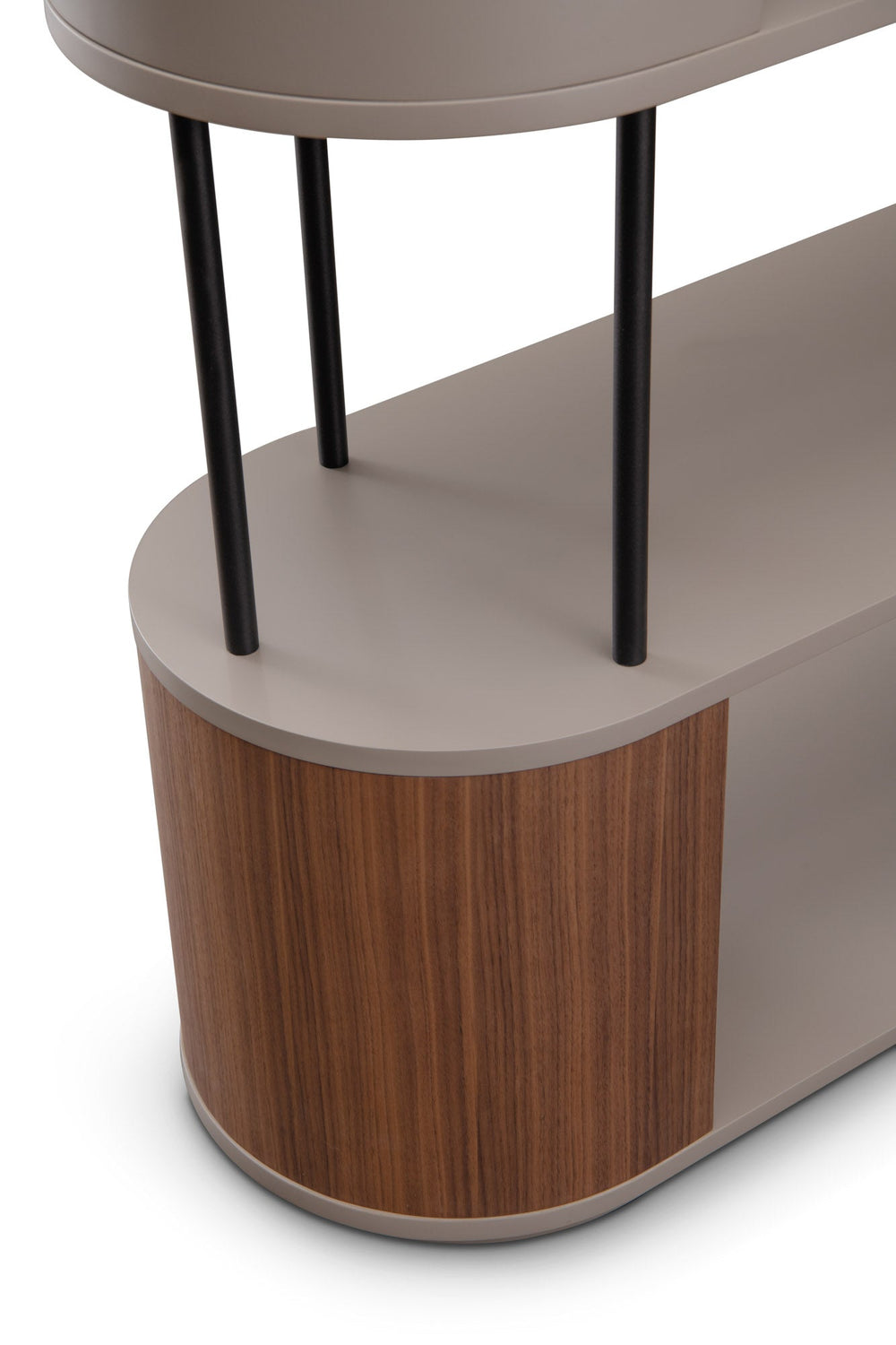 Salvo Bookshelf - XShowhome Limited - Tommy Franks