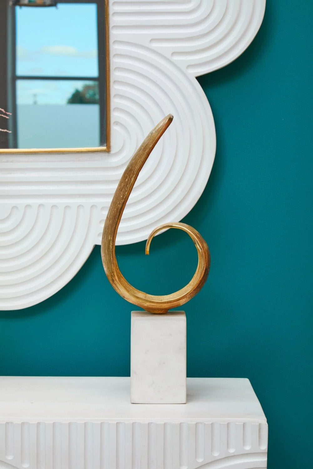 Saras White Finish Mango Wood Wall Mirror - XShowhome Limited - Xshowhome