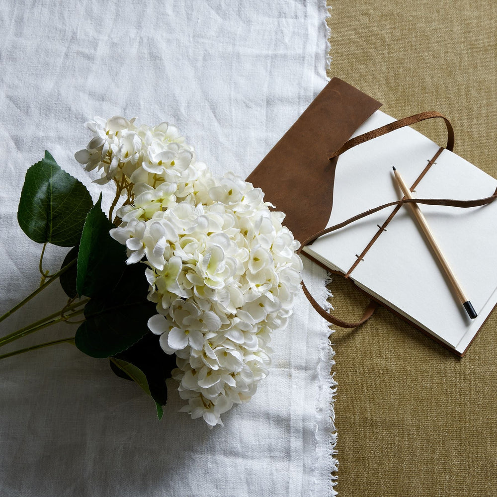 White Hydrangea Bunch - Canwell Interiors Limited - Hills